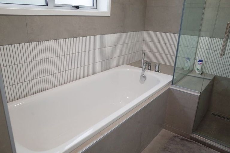 Photo of property in 1/64 Abberley Crescent, St Albans, Christchurch, 8014