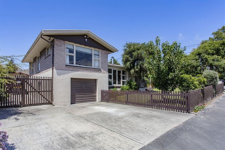 Photo of property in 2 Greta Place, Hoon Hay, Christchurch, 8025