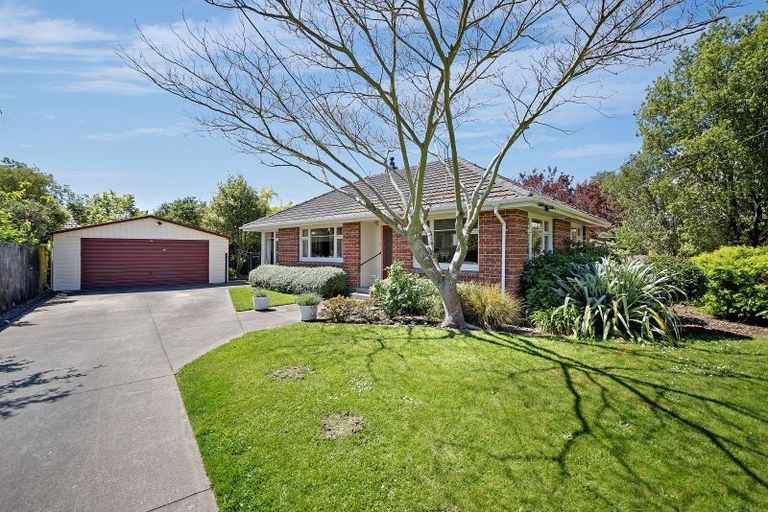 Photo of property in 8 Merton Place, Bryndwr, Christchurch, 8053