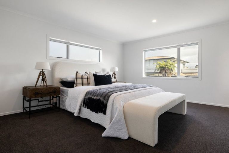 Photo of property in 3/56 Sandwich Road, Saint Andrews, Hamilton, 3200