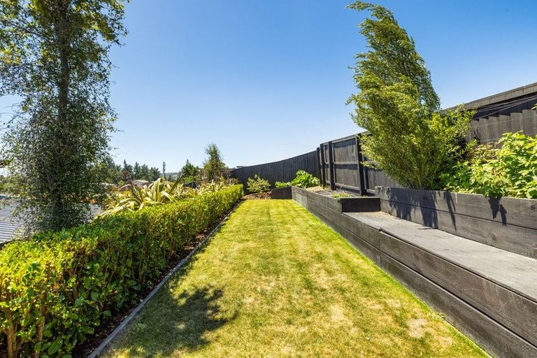 Photo of property in 8 Caldberg Close, Westmorland, Christchurch, 8025