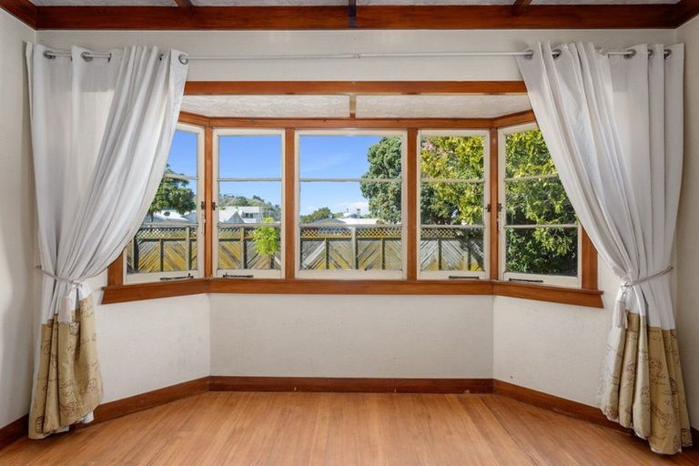 Photo of property in 64 Domain Road, Whakatane, 3120