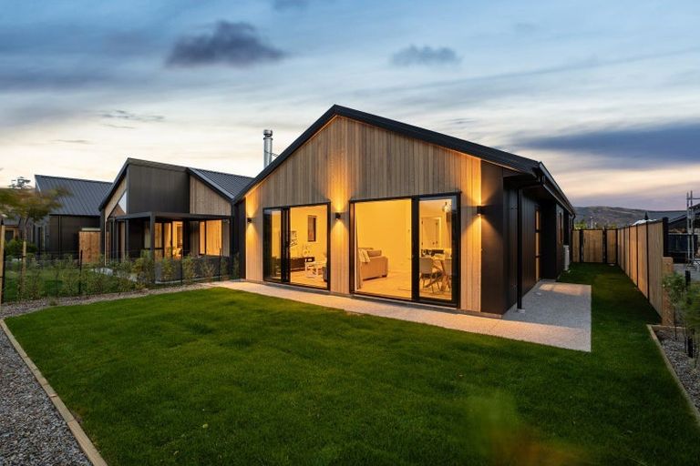 Photo of property in 65 Vintage Street, Cromwell, 9310