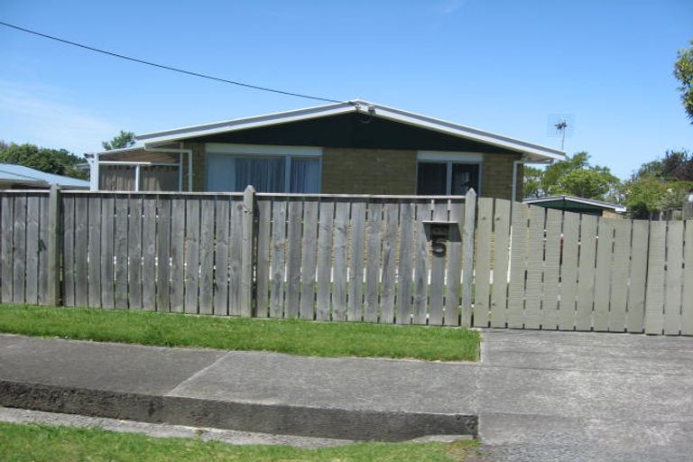 Photo of property in 5 Wellesley Street, Feilding, 4702