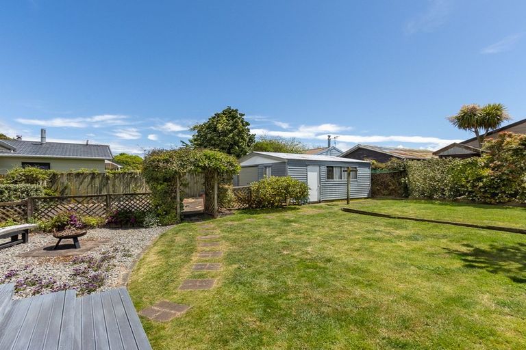Photo of property in 125 Arawhata Road, Paraparaumu, 5032