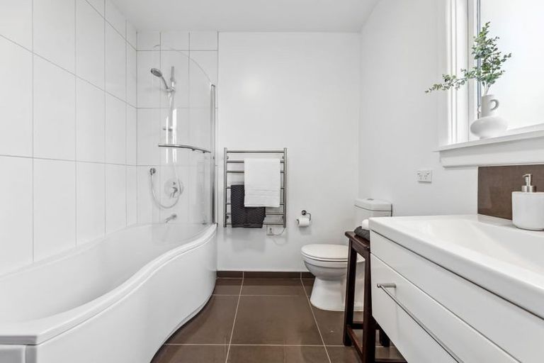 Photo of property in 31 Prossers Road, Saint Martins, Christchurch, 8022