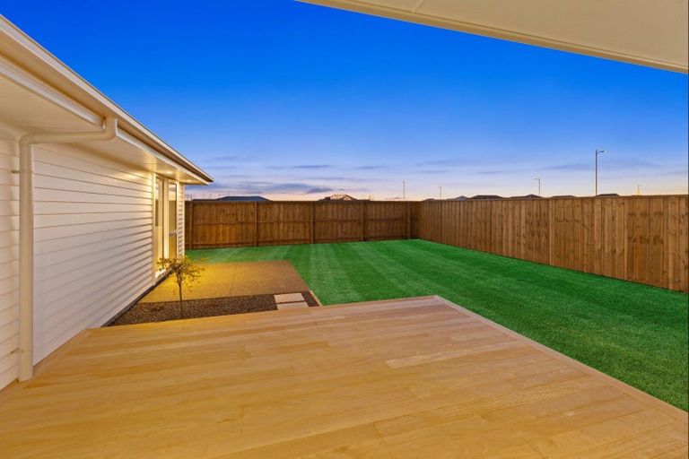 Photo of property in 48 Accadia Drive, Rolleston, 7614