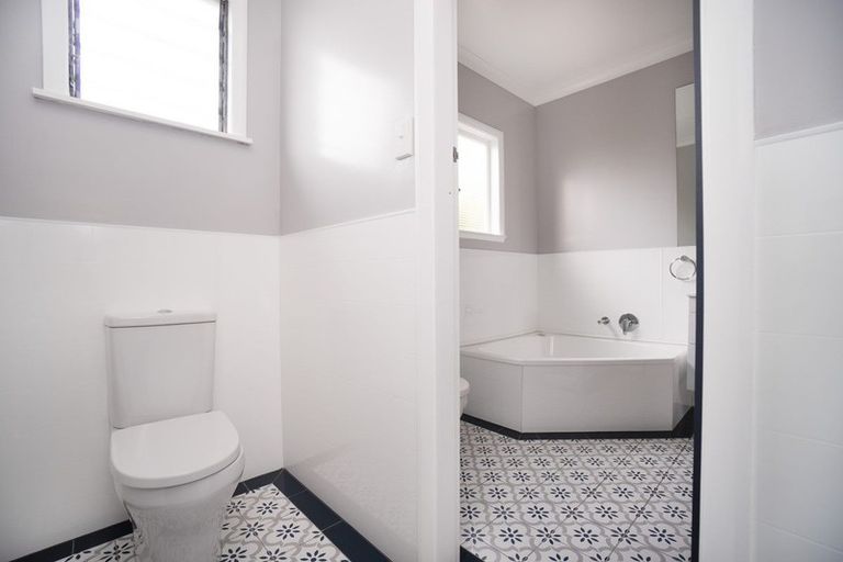 Photo of property in 111 Botanical Road, Takaro, Palmerston North, 4412
