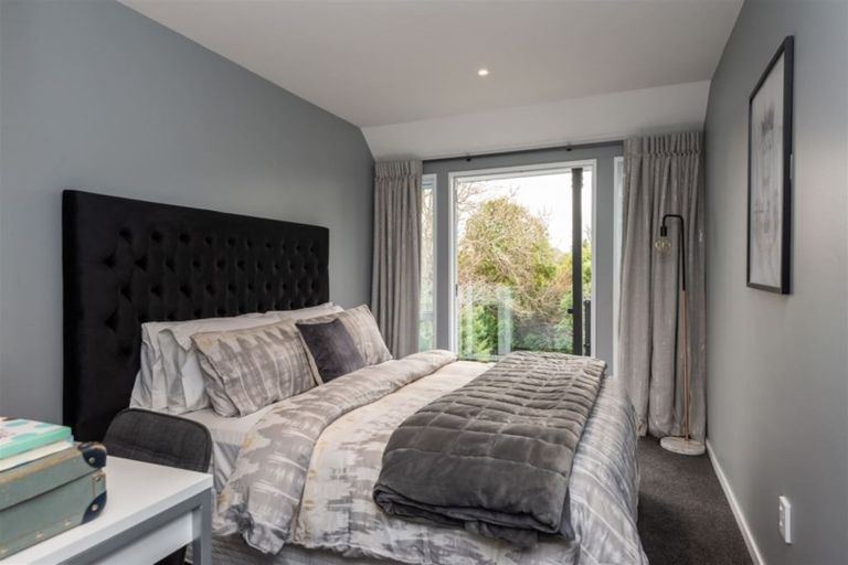 Photo of property in 37 Totara Street, Fendalton, Christchurch, 8041