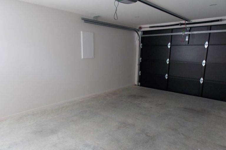 Photo of property in 12/6u Bushland Grove, Paparangi, Wellington, 6037