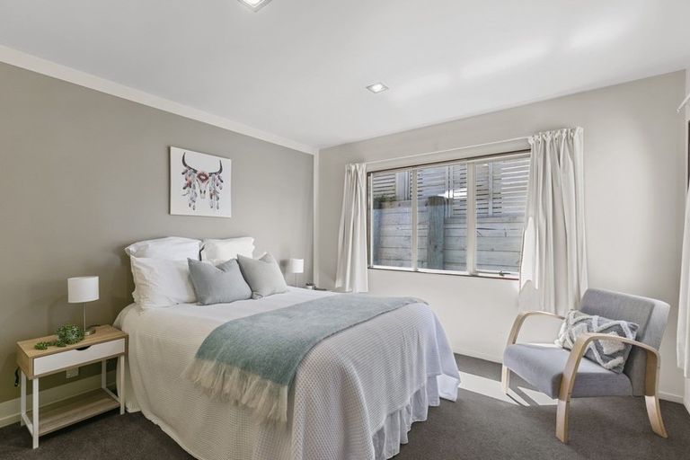 Photo of property in 25 Waverton Terrace, Churton Park, Wellington, 6037