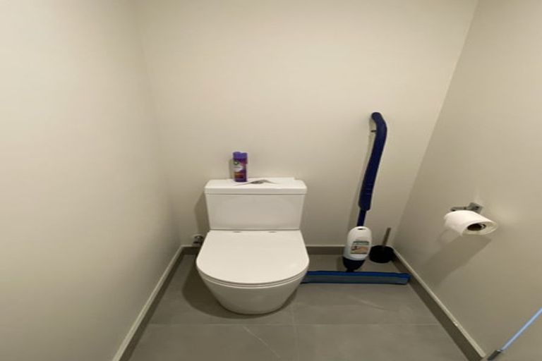 Photo of property in 4a Roby Street, Te Atatu Peninsula, Auckland, 0610