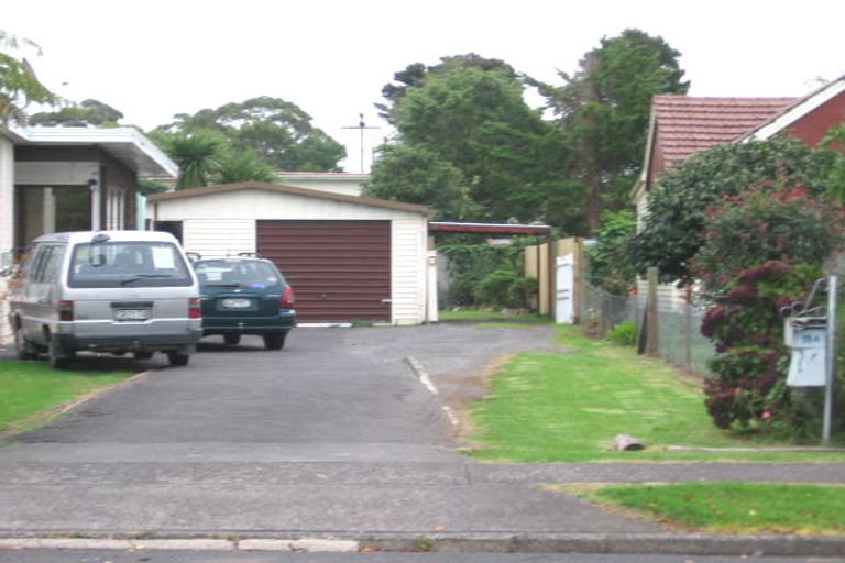 Photo of property in 11 Ranui Station Road, Ranui, Auckland, 0612