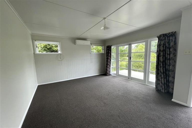 Photo of property in 25 Lee Road, Hannahs Bay, Rotorua, 3010