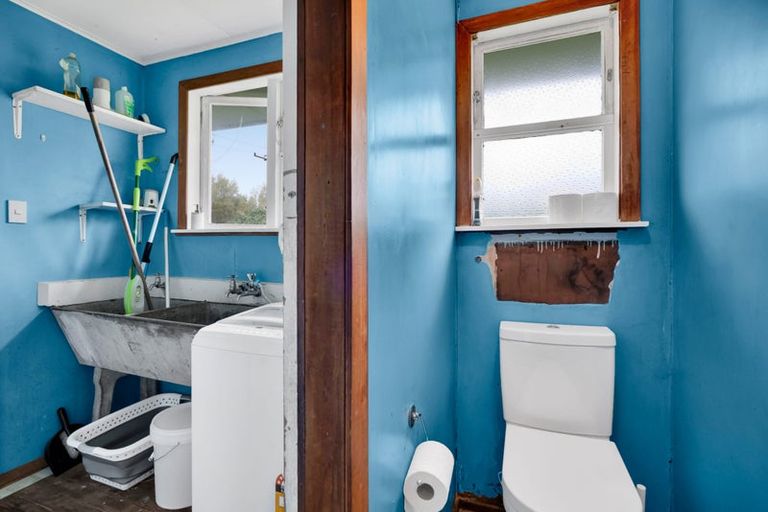 Photo of property in 13 Wiremu Place, Blagdon, New Plymouth, 4310