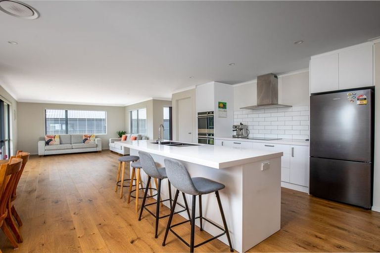 Photo of property in 10 Sequoia Close, Alexandra, 9320