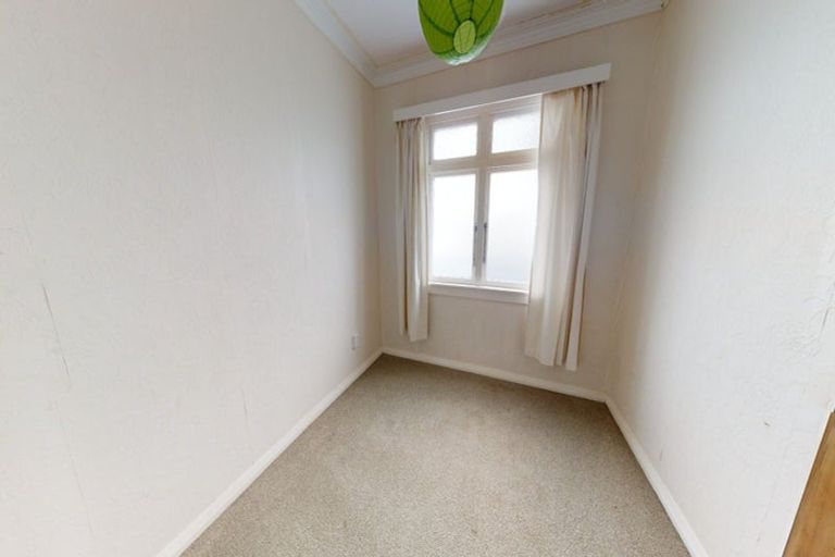 Photo of property in 12 Vera Street, Marton, 4710