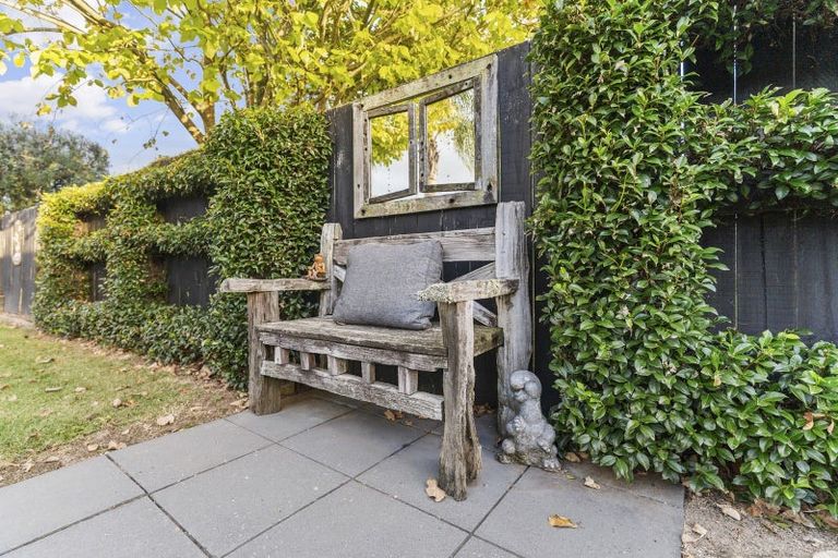 Photo of property in 15 Honiss Place, Cambridge, 3434