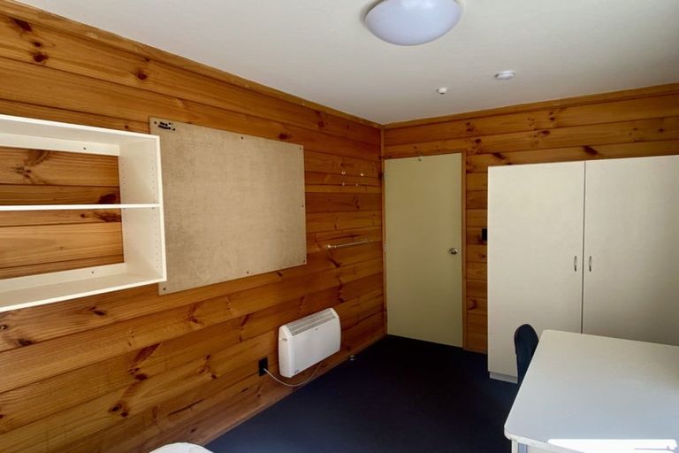 Photo of property in Drummond Street Flats, 19u1 Drummond Street, Mount Cook, Wellington, 6021