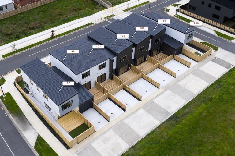 Photo of property in 105 Bellfield Road, Opaheke, Papakura, 2113