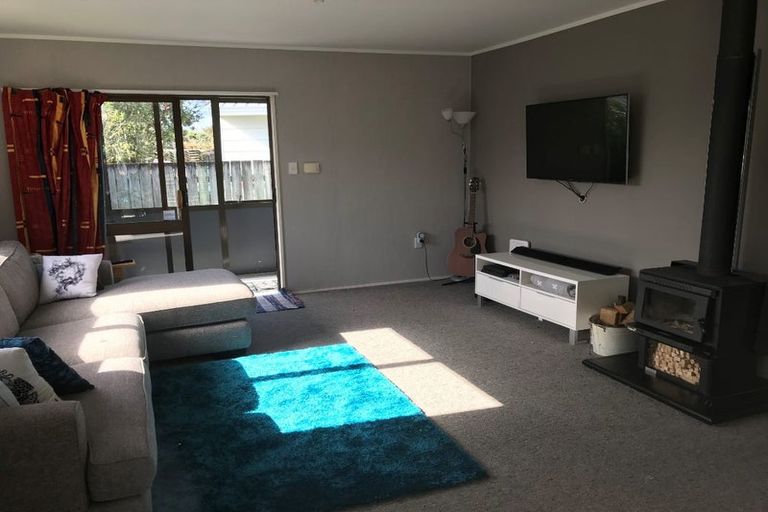 Photo of property in 95c Oakfield Crescent, Pukete, Hamilton, 3200