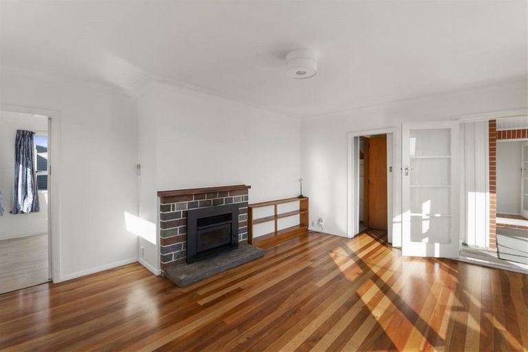 Photo of property in 4 Freyberg Street, Levin, 5510