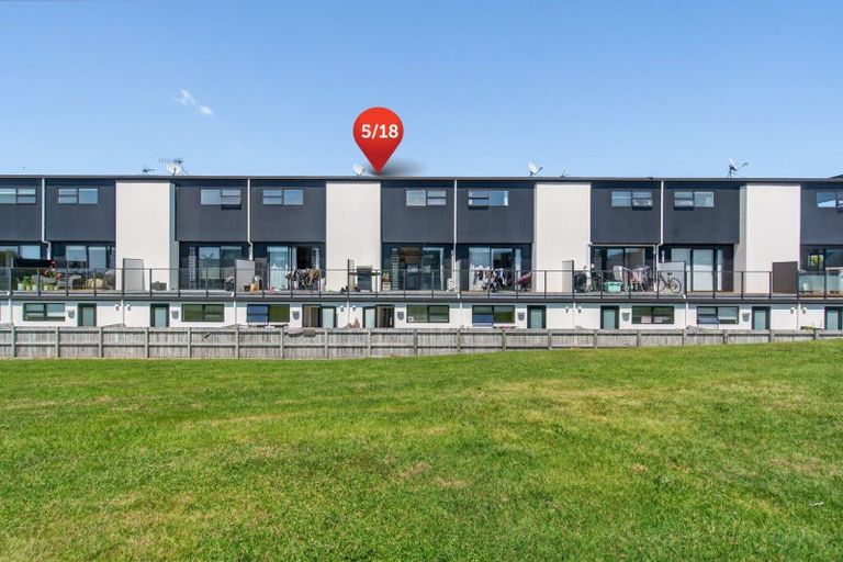Photo of property in 5/18 Ashley Place, Papamoa Beach, Papamoa, 3118