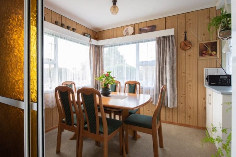 Photo of property in 12 Phillip Street, Pukekohe, 2120