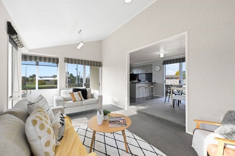 Photo of property in 67 Sandwich Road, St Andrews, Hamilton, 3200