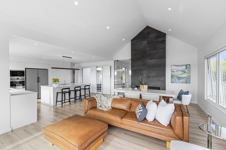 Photo of property in 30 Pacific Cliffs Drive, Gulf Harbour, Whangaparaoa, 0930