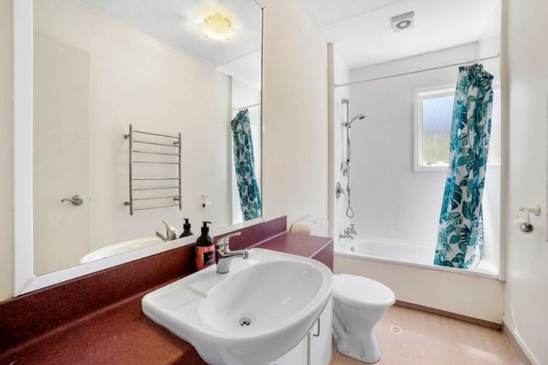 Photo of property in 3c Corlett Street, Johnsonville, Wellington, 6037