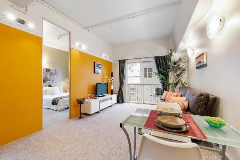 Photo of property in Qba Apartments, 2u/51 Webb Street, Mount Cook, Wellington, 6011