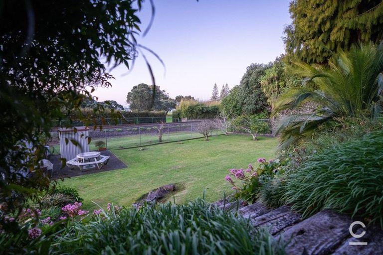 Photo of property in 151 Ngatai Road, Otumoetai, Tauranga, 3110