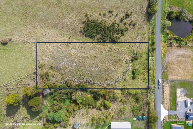 Photo of property in 85 Hastings Street, Halcombe, 4779