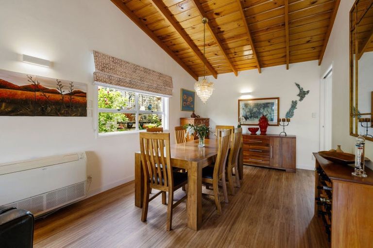Photo of property in 7 Golf Grove, St Andrews, Hamilton, 3200