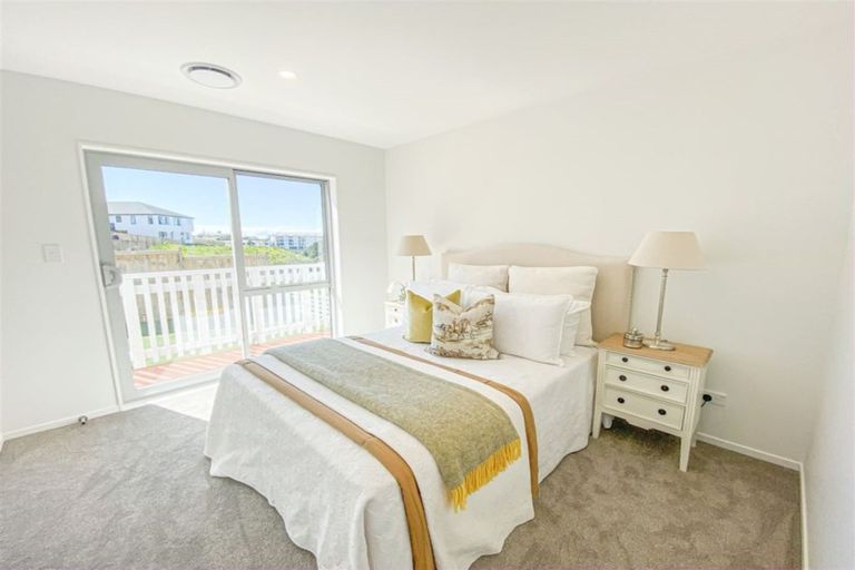 Photo of property in 155 Godfrey Drive, Orewa, 0931