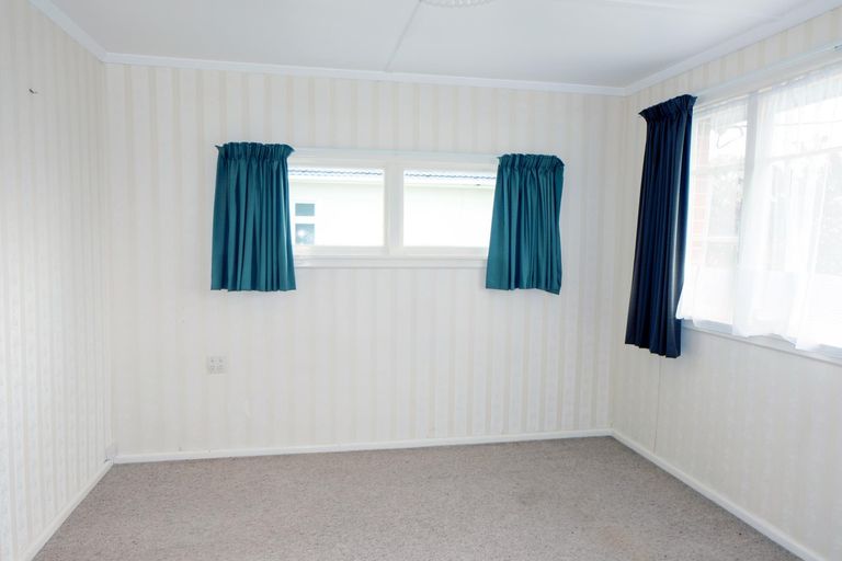 Photo of property in 27 Sandringham Street, Oamaru North, Oamaru, 9400