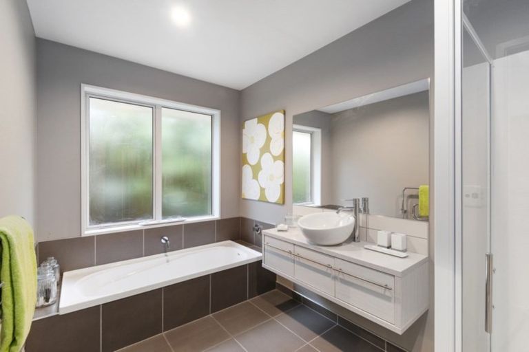 Photo of property in 34 Prebblewood Drive, Prebbleton, 7604