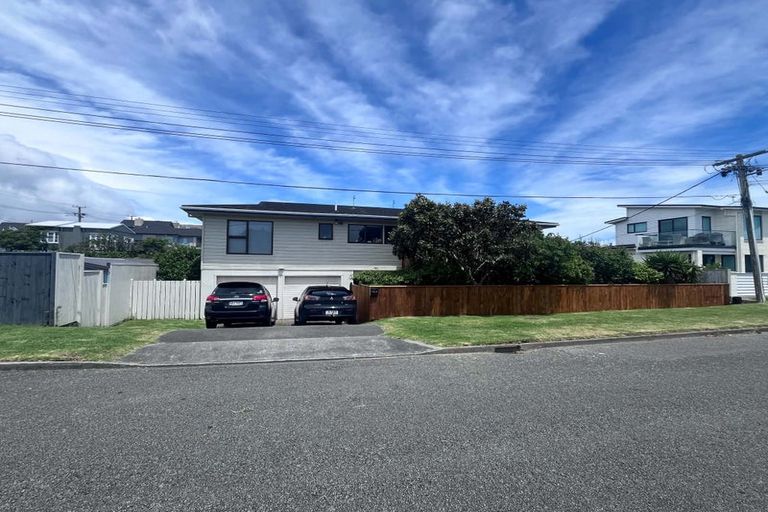 Photo of property in 114a Seaview Road, Paraparaumu Beach, Paraparaumu, 5032