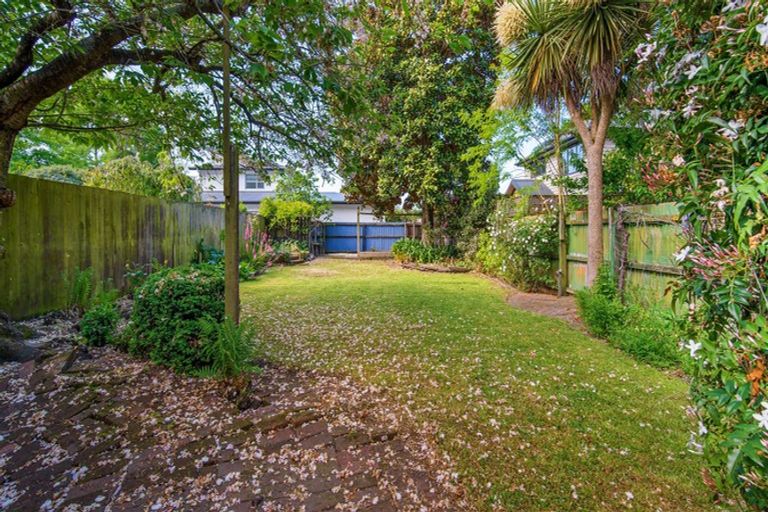 Photo of property in 34 Massey Crescent, St Albans, Christchurch, 8014