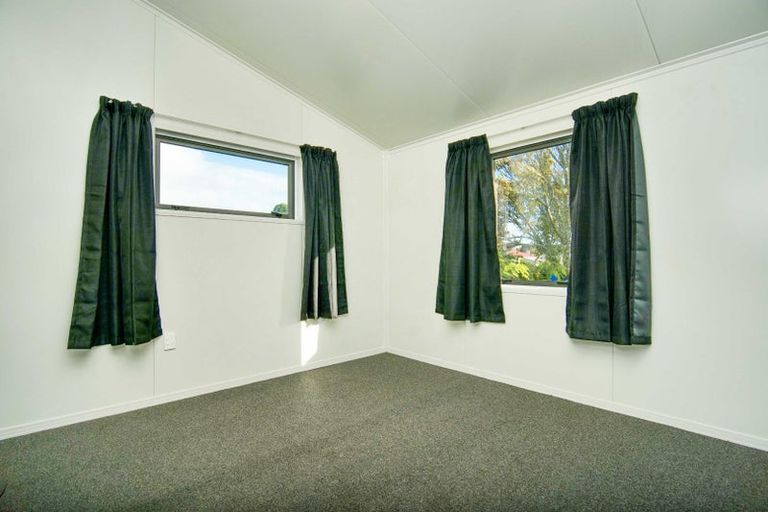 Photo of property in 19b Lyndhurst Street, Westport, 7825