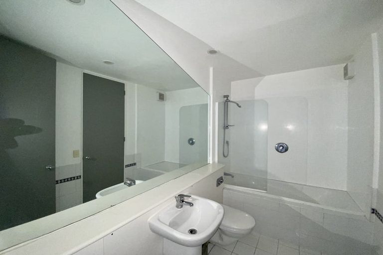 Photo of property in Sirocco Apartments, 608/8u Church Street, Wellington Central, Wellington, 6011