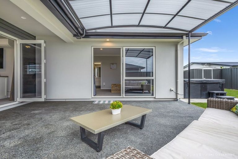 Photo of property in 22 Kaituna Place, Te Awa, Napier, 4110