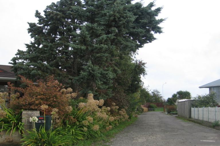 Photo of property in 27 Chadwick Place, Highbury, Palmerston North, 4412