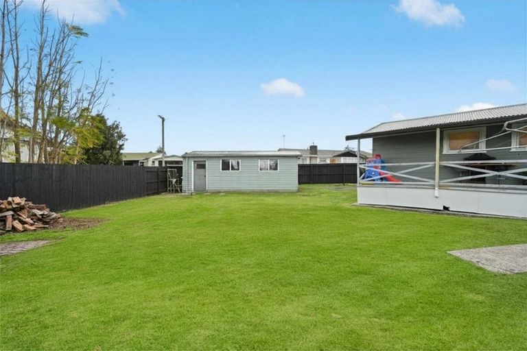 Photo of property in 28 Filmer Place, Melville, Hamilton, 3206