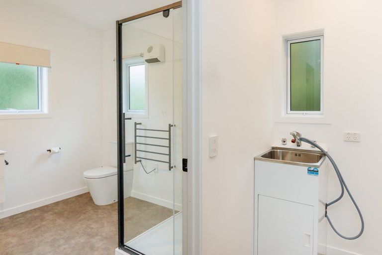 Photo of property in 35 Oram Drive, Turitea, Palmerston North, 4472