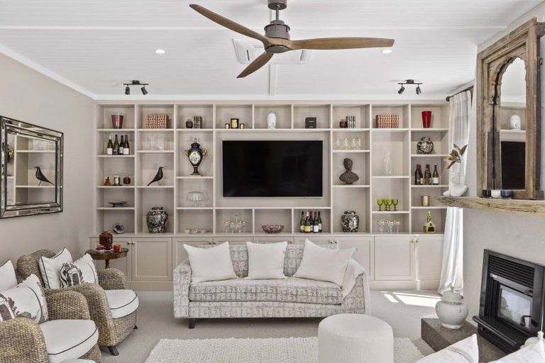 Photo of property in 17b Jellicoe Street, Greytown, 5712