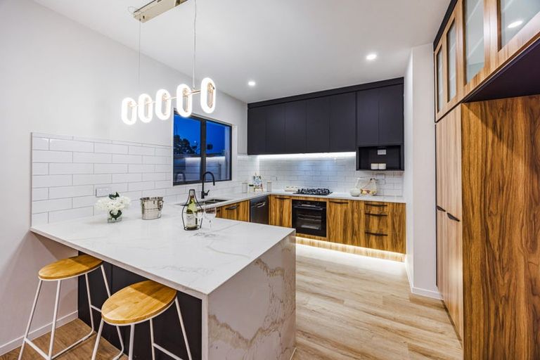 Photo of property in 1b Great South Road, Papatoetoe, Auckland, 2025