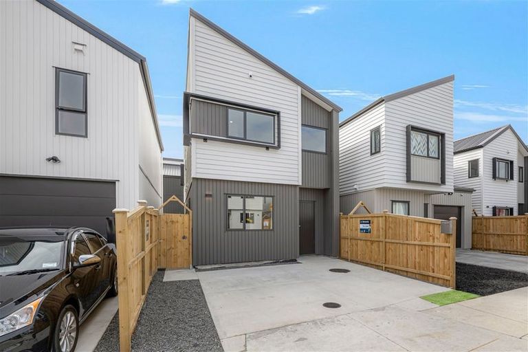 Photo of property in 34 Kairakau Street, Papakura, 2110