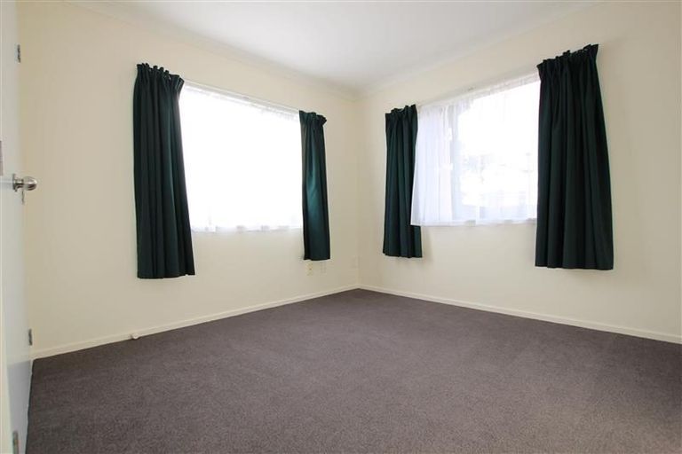Photo of property in 16a Ashlynne Avenue, Papatoetoe, Auckland, 2025
